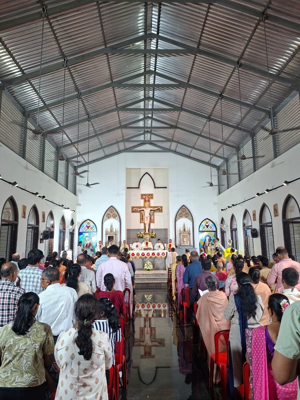 Feast of Saint Padre Pio Celebrated with Devotion at Assisi Nilaya, Moodubelle - Photo 27